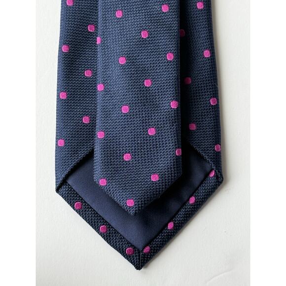 CHARLES TYRWHITT Men's 100% Silk Necktie Designer Navy Blue Pink Polka Dots EUC - Picture 8 of 9